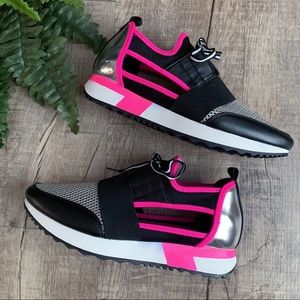 steve madden open side sneakers